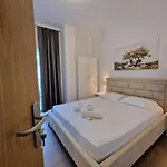 Queen Margaret Seaside 4*