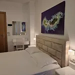 Queen Margaret Seaside Hotel Ksamil