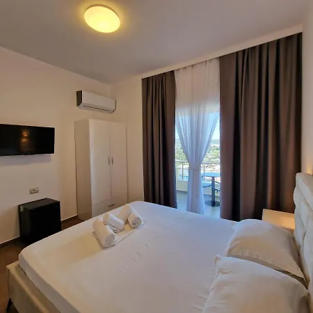 Hotel Queen Margaret Seaside