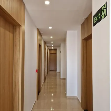 Hotel Queen Margaret Seaside 4*