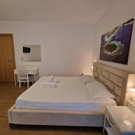 Hotel Queen Margaret Seaside Ksamil