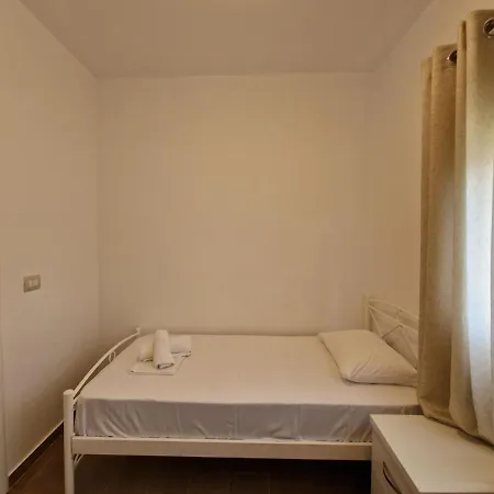 Hotel Queen Margaret Seaside 4*