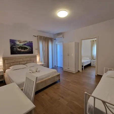 Hotel Queen Margaret Seaside Ksamil