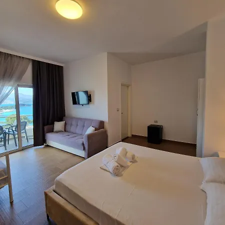 Hotel Queen Margaret Seaside