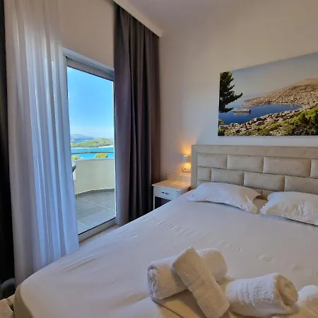 Queen Margaret Seaside