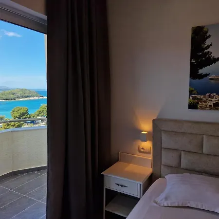 Hotel Queen Margaret Seaside