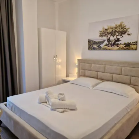 Hotel Queen Margaret Seaside