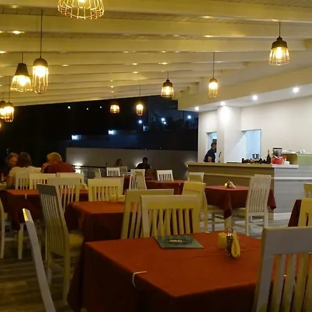 Queen Margaret Seaside 4*