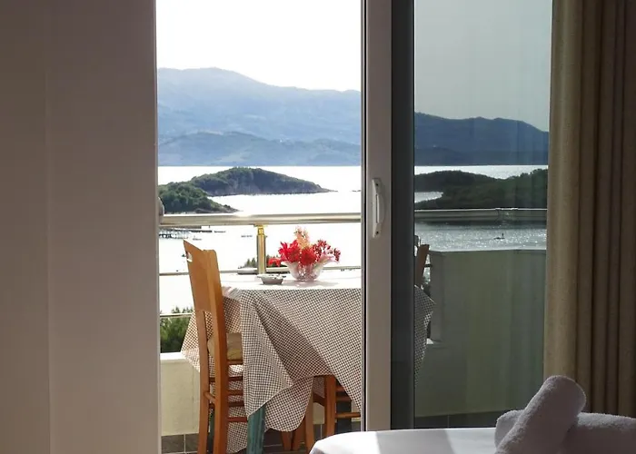 Queen Margaret Seaside