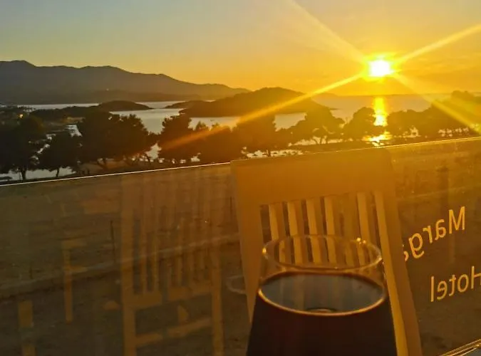 Queen Margaret Seaside