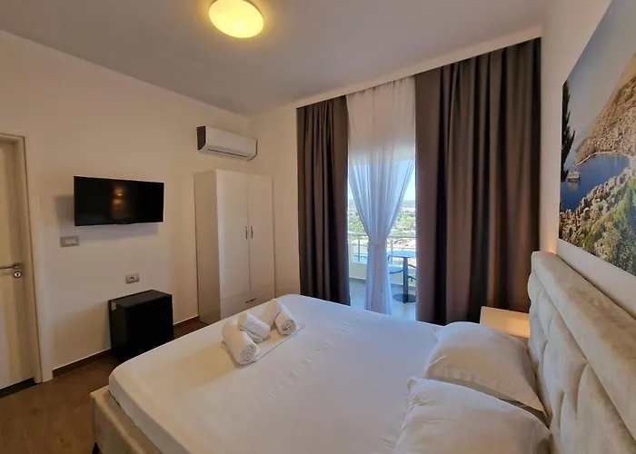 Hotel Queen Margaret Seaside