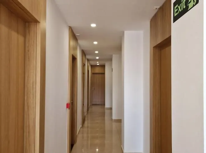 Hotel Queen Margaret Seaside 4*