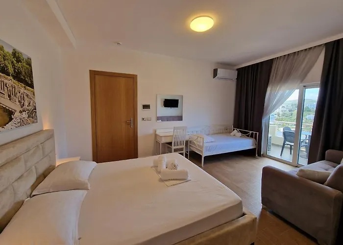 Hotel Queen Margaret Seaside 4*